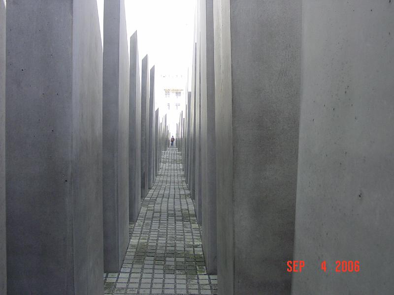 Holocaust Memorial 004.JPG